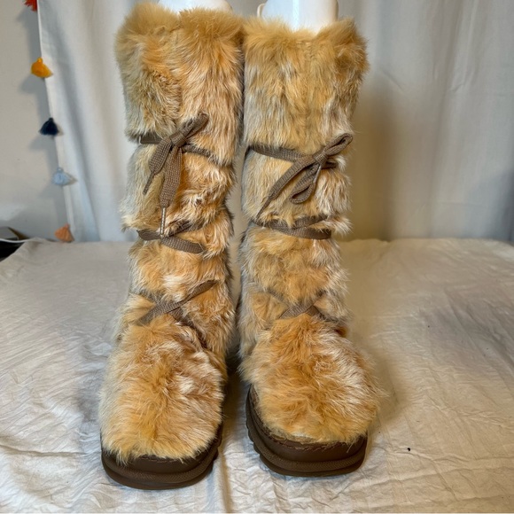 Vintage Y2K Bebe Faux Fur Winter Eskimo Boots Women’s 8 Tan Chunky Apres Ski - Picture 2 of 9